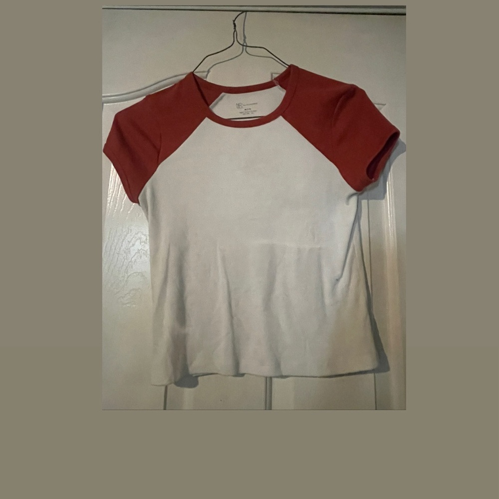 Red and white baseball t shirt
